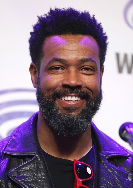 Isaiah Mustafa photo