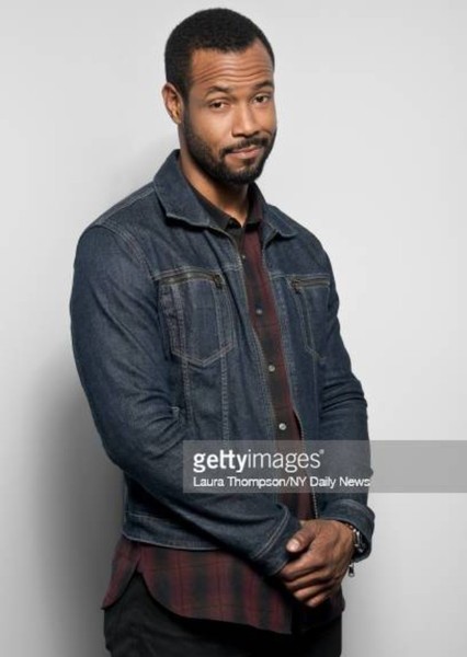 Isaiah Mustafa photo