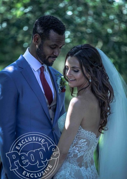 Isaiah Mustafa photo