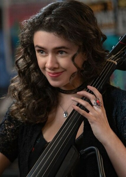 Isis Hainsworth