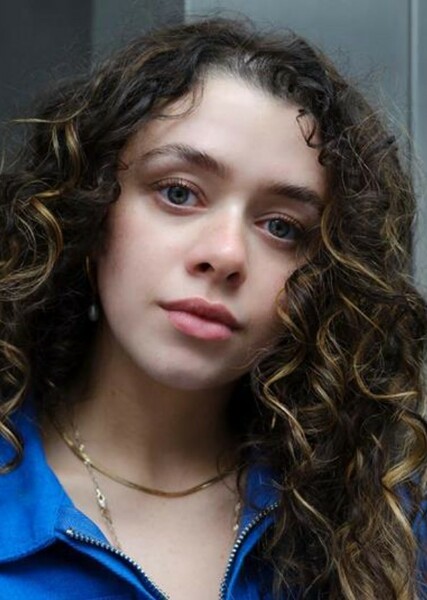 Isis Hainsworth