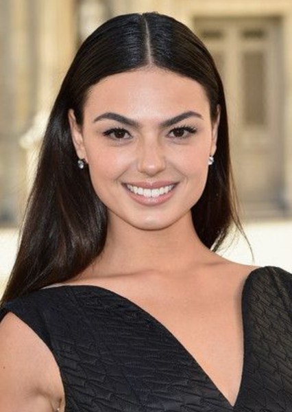 Isis Valverde photo
