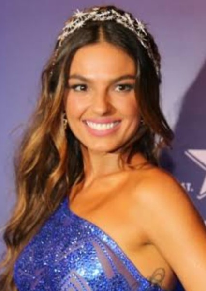 Isis Valverde photo