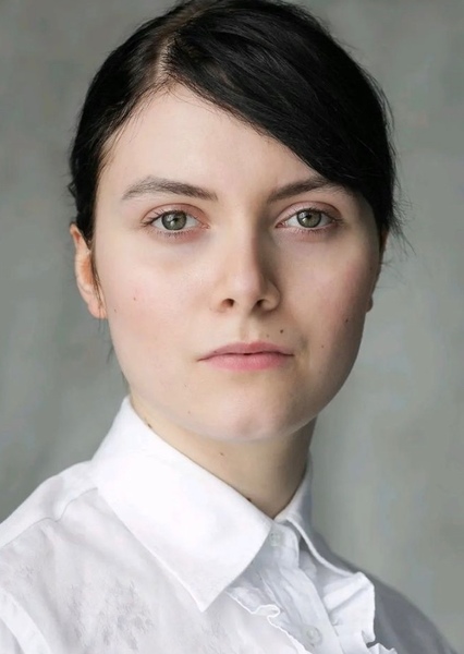 Isla Hughes photo