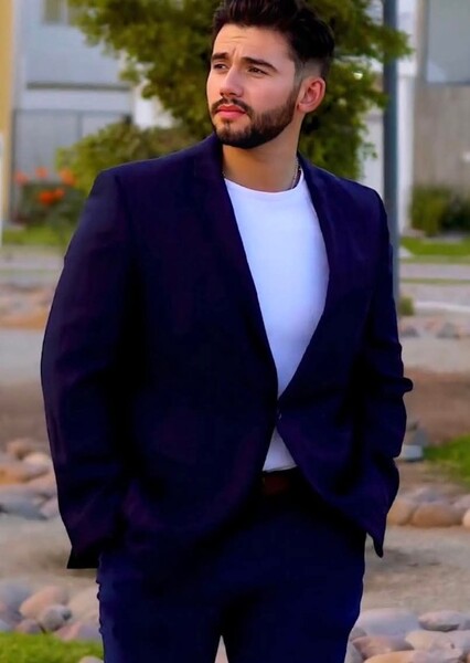 Israel Urias