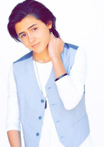 Issak Presley photo