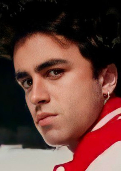 Itzan Escamilla photo