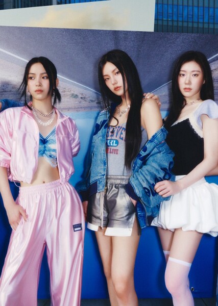 ITZY photo