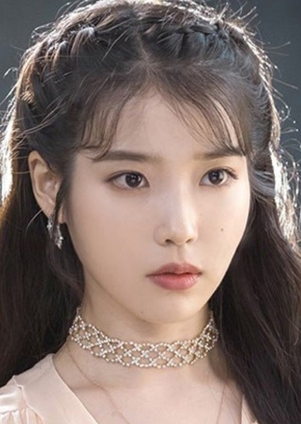 IU photo