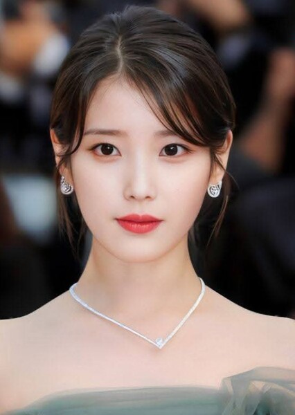 IU (Lee Ji-eun)