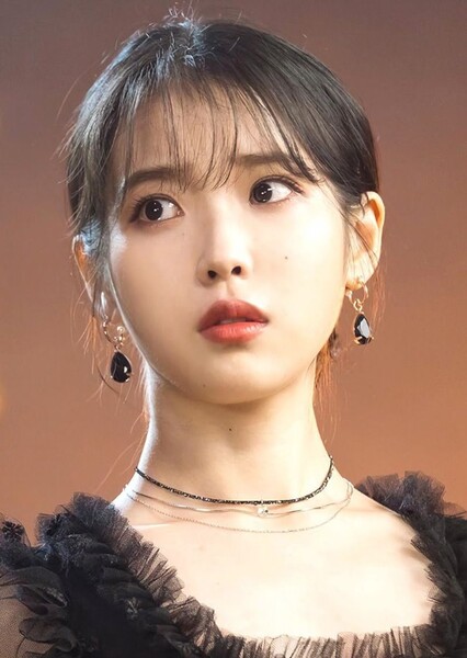 IU (Lee Ji-eun) photo