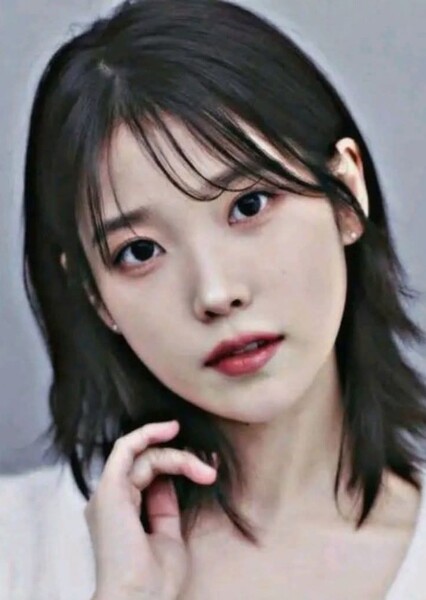 IU (Lee Ji-eun) photo