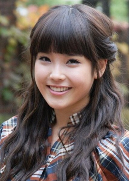 IU (Lee Ji-eun)