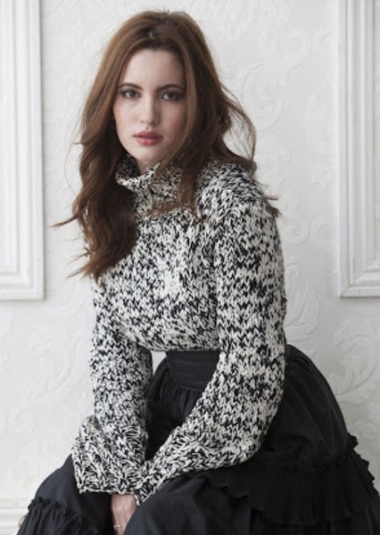 Ivana Baquero photo