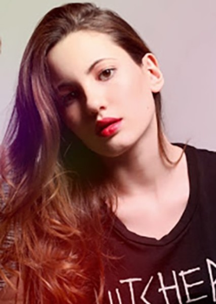 Ivana Baquero photo