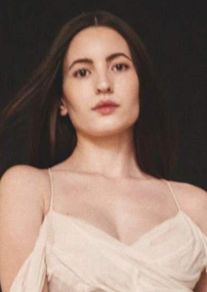 Ivana Baquero photo