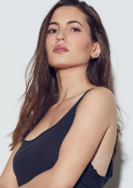 Ivana Baquero photo