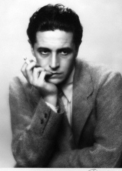 Ivor Novello photo