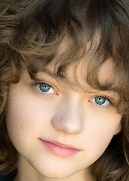 Ivy George photo