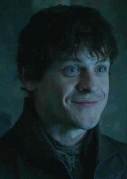 Iwan Rheon photo
