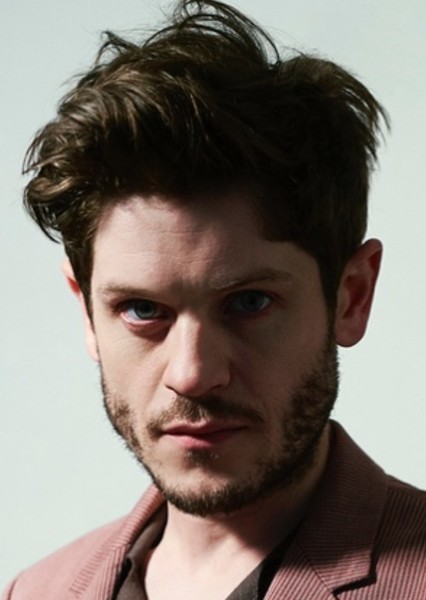 Iwan Rheon photo