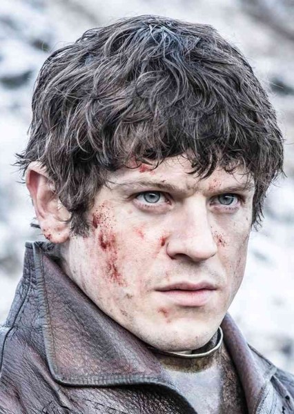 Iwan Rheon photo