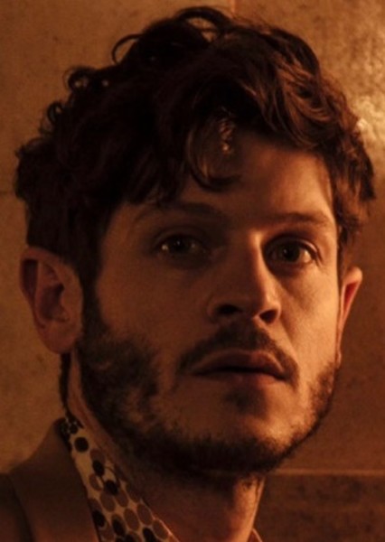 Iwan Rheon photo
