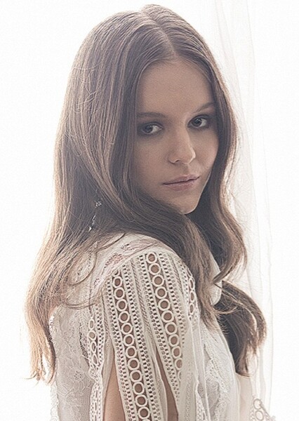 Izabela Vidovic