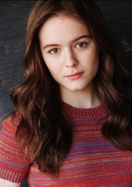 Izabela Vidovic photo