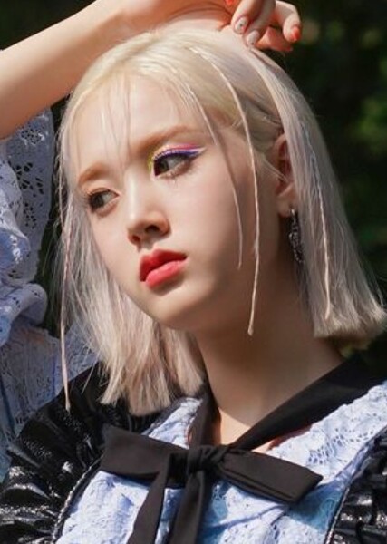 J (Jang Yeeun)
