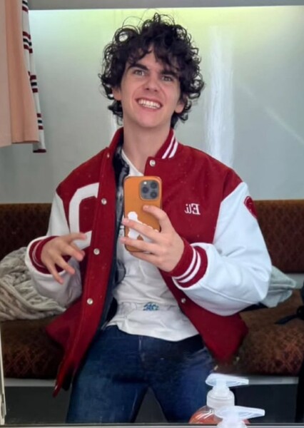 Jack Dylan Grazer photo