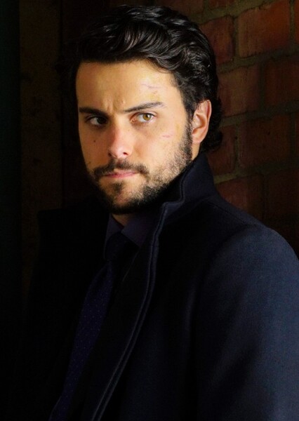 Jack Falahee photo