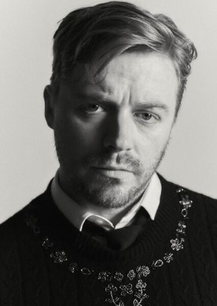 Jack Lowden photo