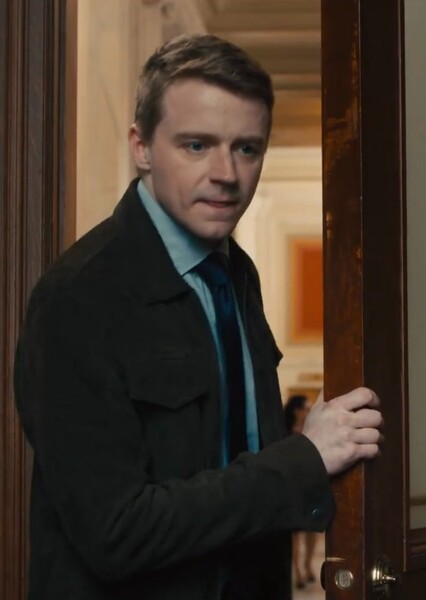 Jack Lowden photo