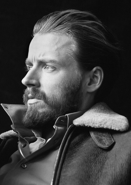 Jack Lowden photo