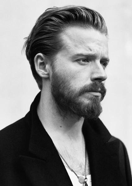 Jack Lowden