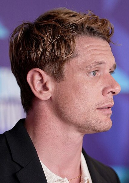 Jack O'Connell photo