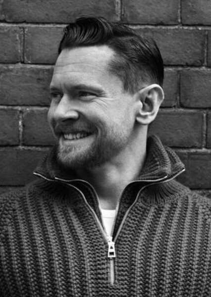 Jack O'Connell photo