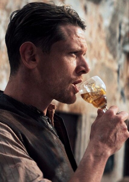 Jack O'Connell photo