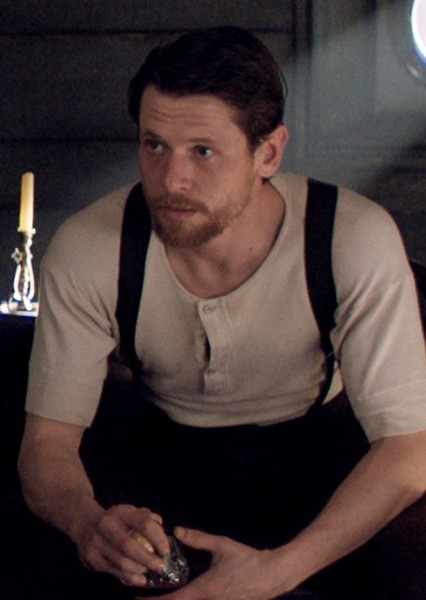 Jack O'Connell photo