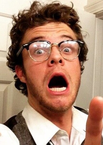 Jack Quaid photo