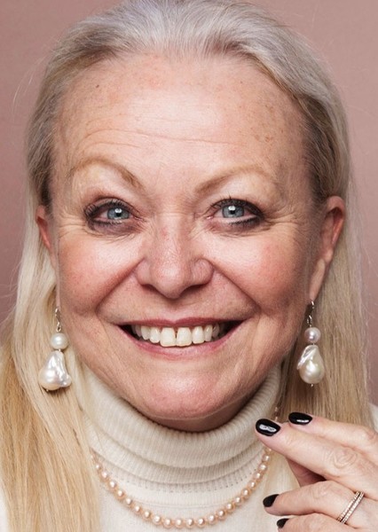 Jacki Weaver photo