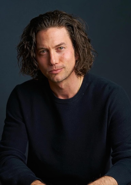 Jackson Rathbone photo
