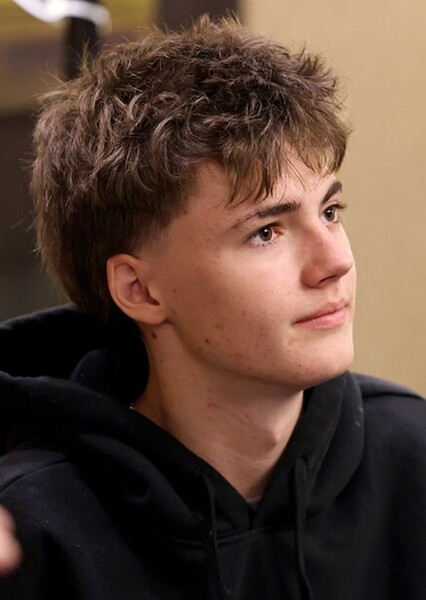 Jackson Robert Scott as Riley in Talk to Me (American Cast)