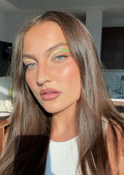 Jaclyn Forbes photo