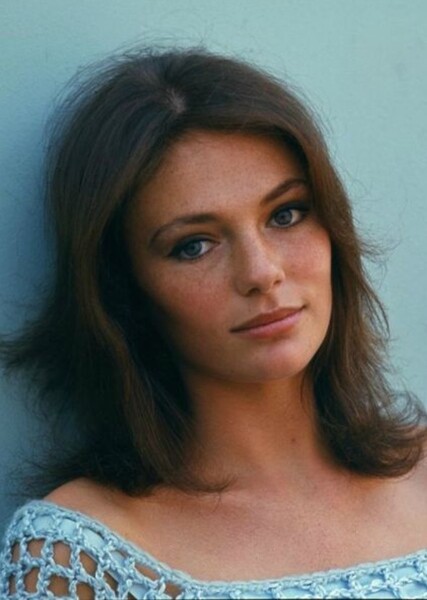 Jacqueline Bisset photo