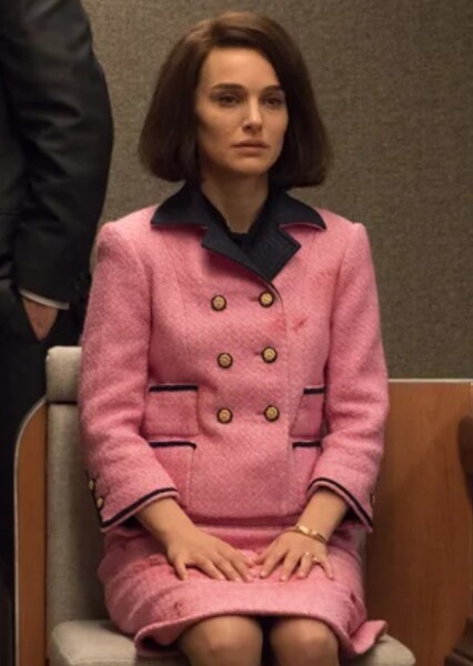 Jacqueline "Jackie" Kennedy (Natalie Portman)