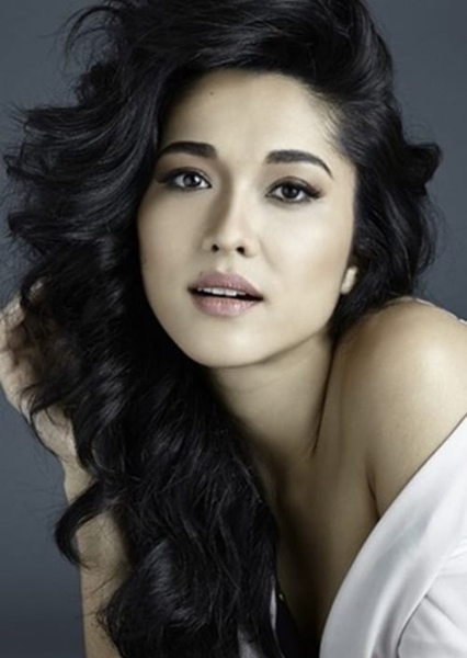Jacqueline Sato photo