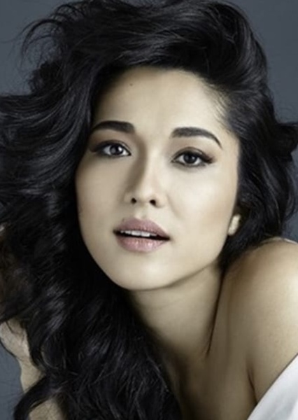 Jacqueline Sato photo