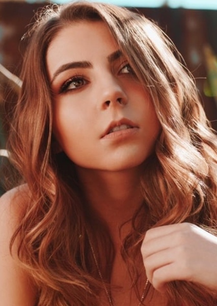Jada Facer photo